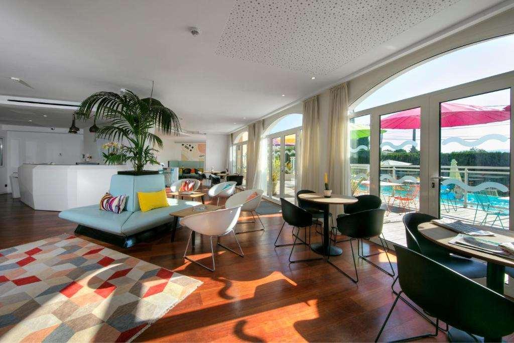 Aparthotel Adonis Mougins Restaurace fotografie